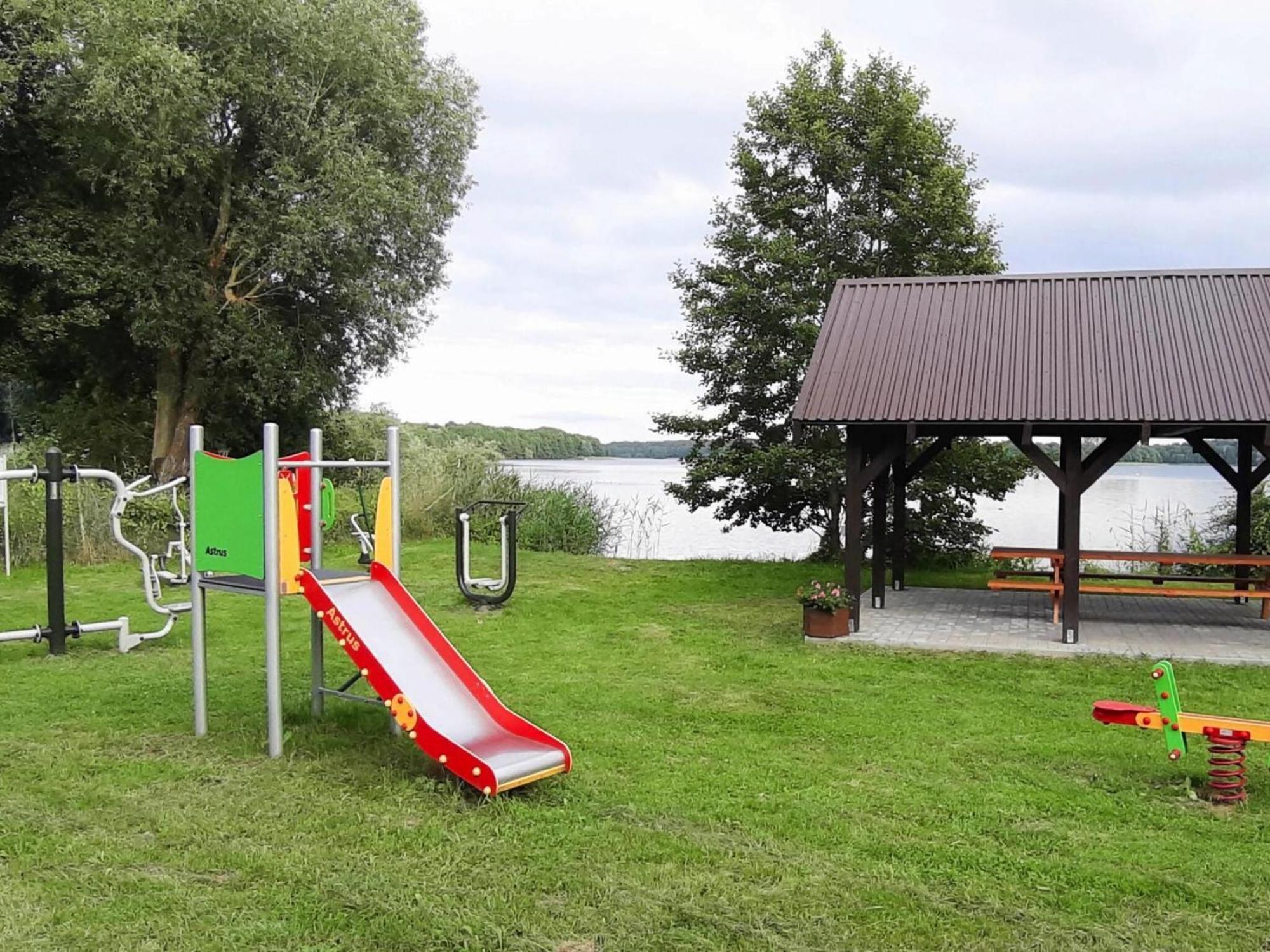 Holiday House With Garden, Lake View, Dabrowica Dabrowica  Esterno foto